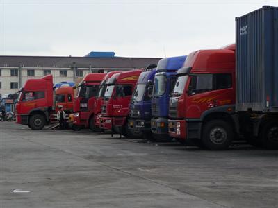 太倉浮橋至曲靖精品回程車物流專線 高效經(jīng)濟(jì)的汽車物流解決方案